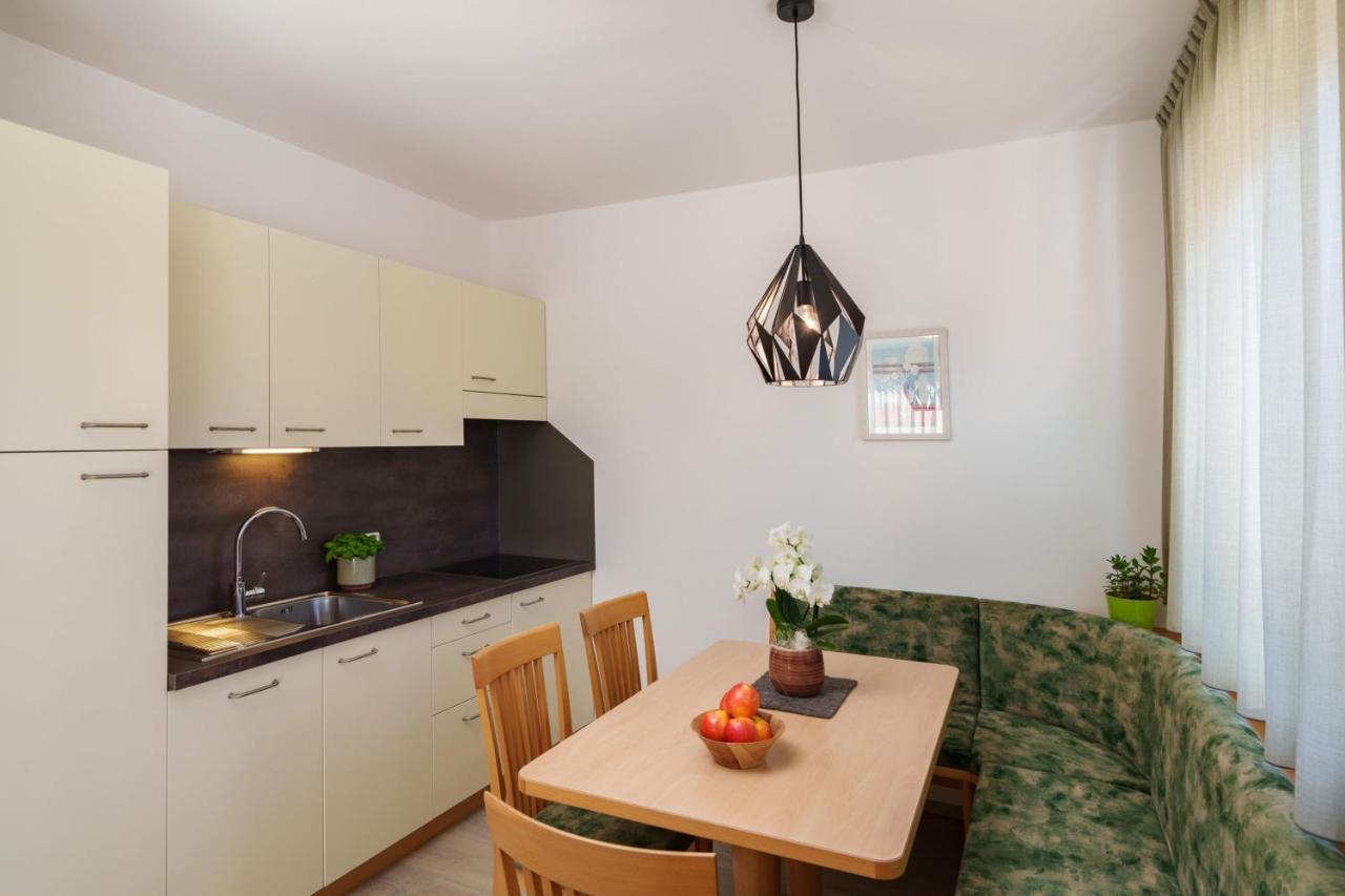 Ferienhaus Toerggelehof Cermes Bagian luar foto